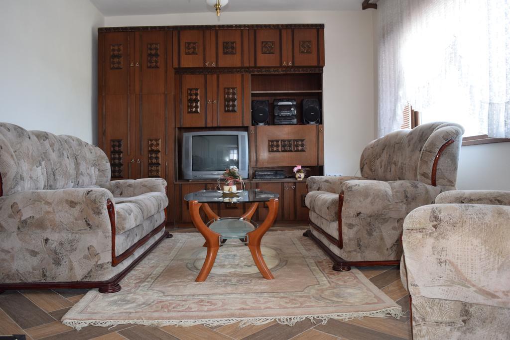 Grande Apartment Țarevo Exterior foto